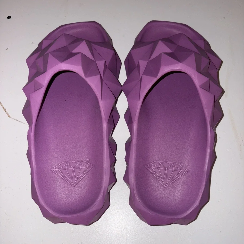 Diamond Supply Co. exclusive color